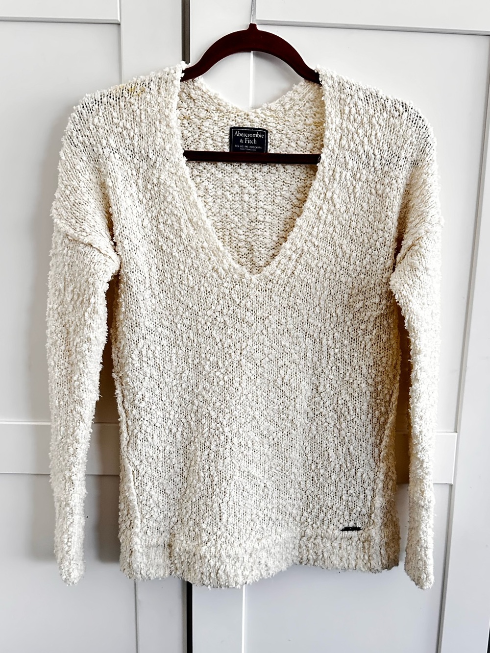 Abercrombie & Fitch Cream Textured V Neck Sweater XS Soft Knit